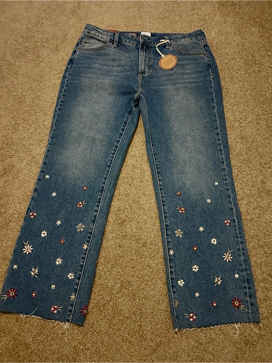 DRIFTWOOD Denim - NWT Driftwood Charlotte Cropped Straight Blue Jeans Floral Embroidered Size 12